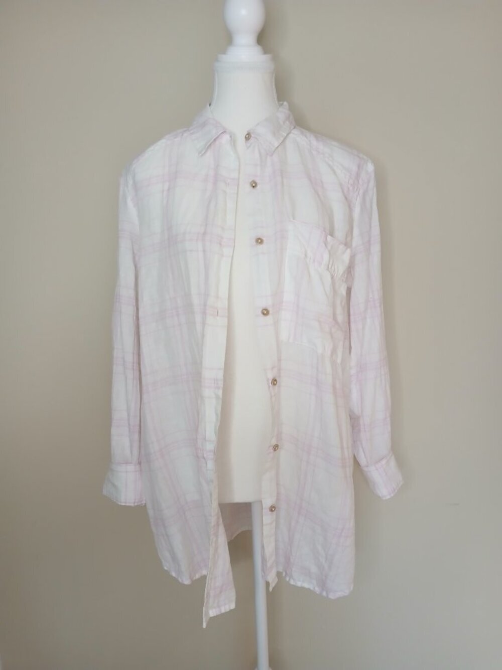 Free People No Limits 100% Linen Plaid Oversized Button Down Top Size Medium - Picture 3 of 10